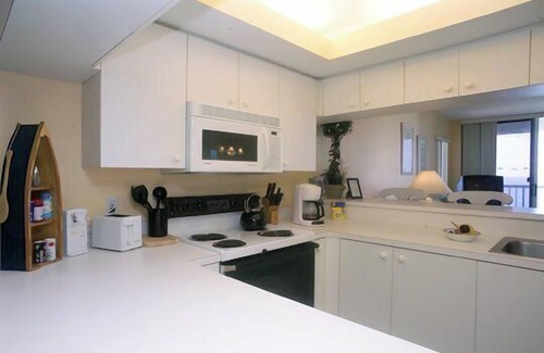 Park Shore Condo | Great views from this 12th floor condo! - CL1202