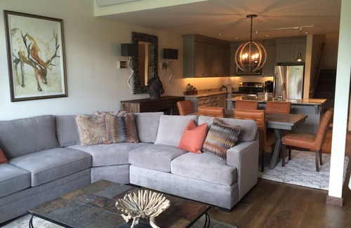 Moose Wilson Road Condo | Great Views, Great Location, Newly Renovated & Furnished, Jackson Hole Condo !