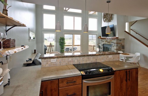 Leicester House | Great Views, Hot Tub, Biltmore Pass and more
