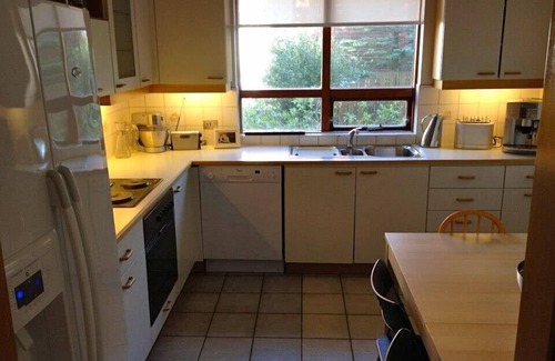 Reykjavik Villa | Great villa in the center of Reykjavik on the most beautiful valley of the town