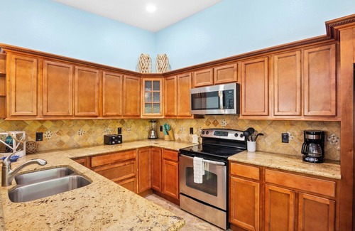 Holmes Beach House | Great Villa! Just updated, private pool and 1 block to the beach!