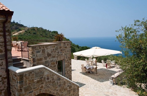 San Marco di Castellabate Villa | Great villa with pool. 400 metres from beach. Cilento, Apulia
