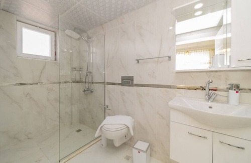 Kepez Apartment | Great Villa with Pool Hammam and Sauna in Antalya