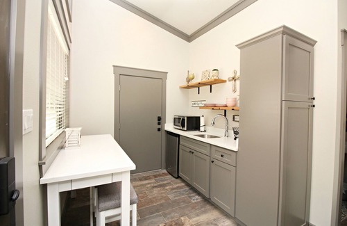 Wimberley Cottage | Green Acres Cottages Wimberley Suite - New Cottages Close to Downtown