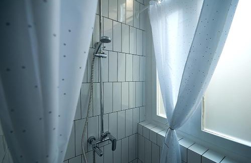 Sololaki Apartment | Green apartment