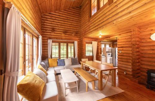 Myoko Apartment | green bell