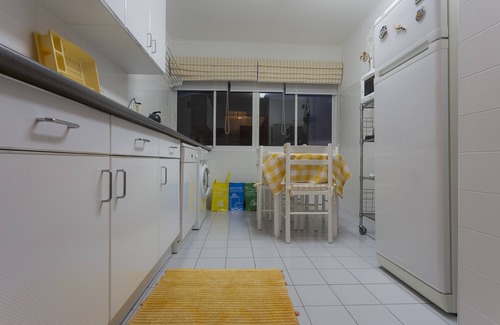 Faja de Baixo Apartment | ★ Green & Blue ★ 3Br, in Ponta Delgada ❤ view over city + sea
