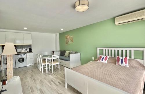 Sunny Beach Apartment | Green Fort Noks - Private apartment - BSR - 2