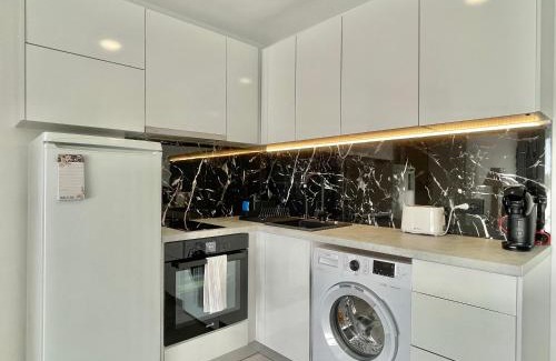 Sunny Beach Apartment | Green Fort Noks - Private apartment - BSR - 2