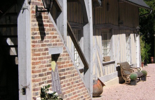 Saint-Julien-sur-Calonne House | GREEN-LOFT - Beautiful apartment near Pont L'Evêque - 4 persons with garden