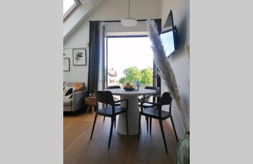 Juodkrante Apartment | GREEN HILL apartment with a view to Lagoon