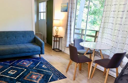 Ashford Other | Green Hill at Rainier Lodge (0.4 miles from the entrance)