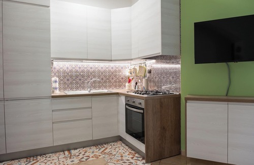 Margherita di Savoia Apartment | Green House, your oasis of relaxation just 100 meters from the beach!