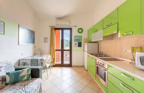 Domus de Maria Apartment | Green House, 5 minutes from Chia