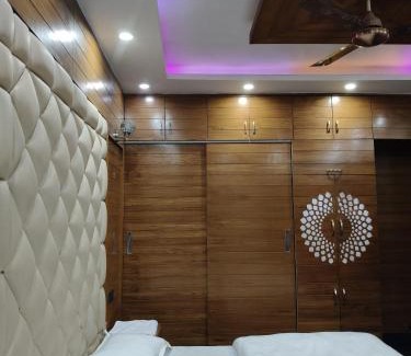 Greater Kailash House | Green Kutir-Greater Kailash-1 South Delhi