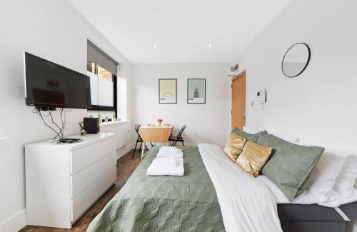 Harringay Apartment | Green Lanes Studios By Morethanstays