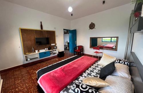 Ooty Bed & Breakfast | Green Leaves The Countryside Inn