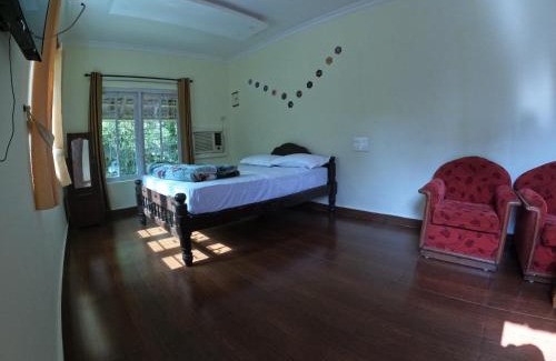 Gudalur House | Green lush pool villa