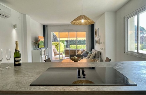 Pals Apartment | GREEN MAR D 104