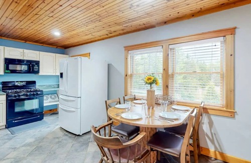 Mount Holly House | *Green Mountain Haven*/HotTub/Dog Friendly/Games