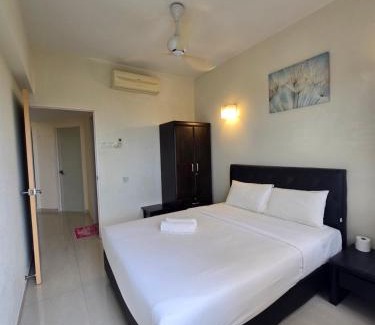 Tanjung Bungah Apartment | Green Ocean Seaview Apartment