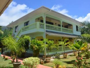 Anse aux Pins Apartment | Green Palm Self Catering
