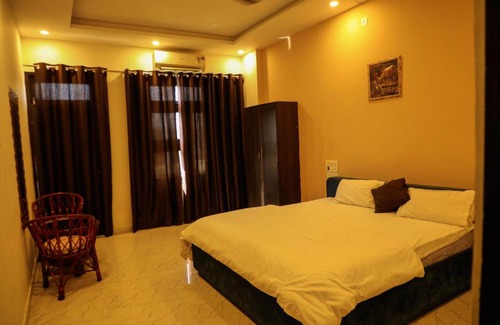 Kota Hotel | Green Palms Hotel and Resort