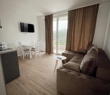 Vrdnik Apartment | Green panorama Vrdnik