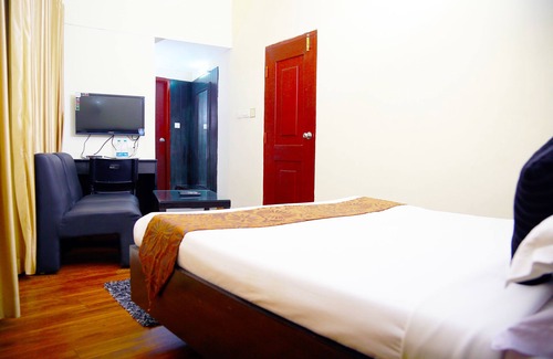 Kannur Hotel | Green Park residency