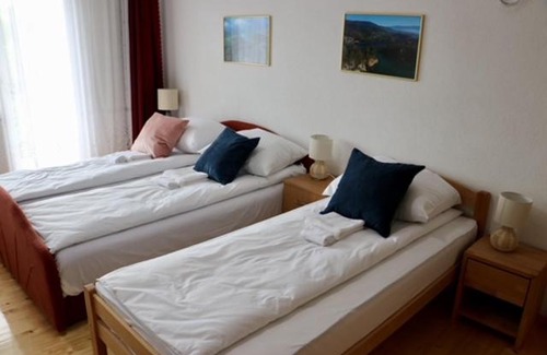 Republika Srpska House | Green River Rooms