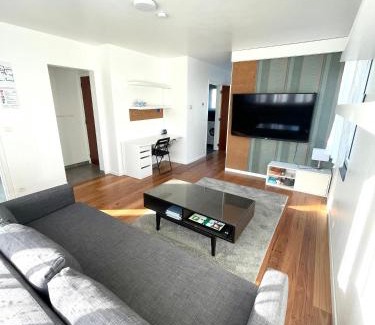 Meise Apartment | Green Spot Meise - 15 min from Brussels with free parking & Self check-in