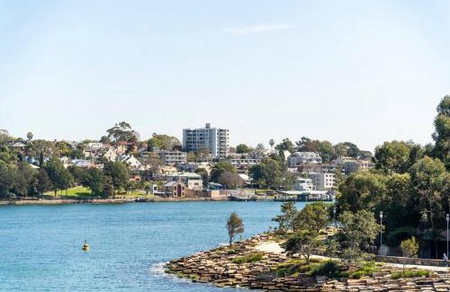 Millers Point Apartment | Green Stays