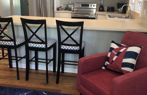 Charlevoix House | Green Street Getaway! Walk to town! 3.5 Miles to the Castle!