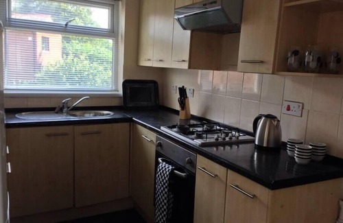 Margam House | Green Street Lodge - 3 Bed House In Morriston