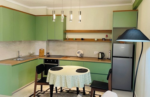 Divjake Apartment | Green Trails Apartment - Completely renovated - Mountain view - City Center