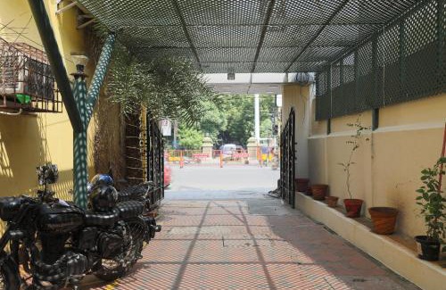 Teynampet Hotel | Green Tree Hotel-Near VFS Global and Ramee Mall