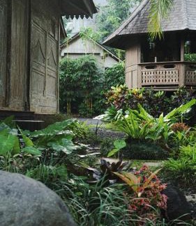 Pengosekan Resort | Green Tree House Villa Ubud