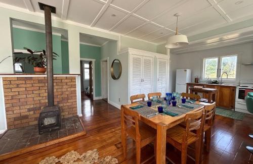 Pukenui House | Green Turtle Cottage
