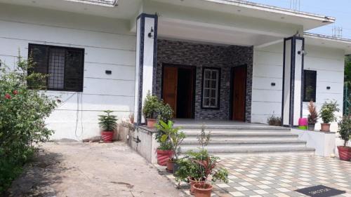 Alibaug Bed & Breakfast | Green Valley Resort