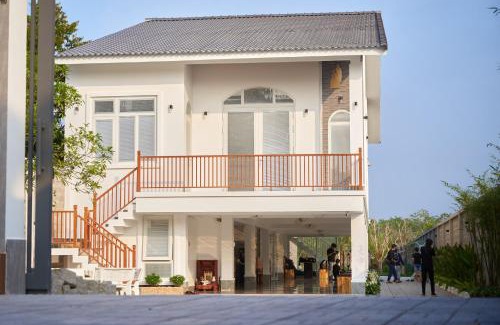 Cai Rang Villa | Green Villa - Ngôi Nhà Chung