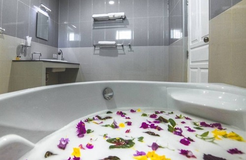 Hithadhoo House | Green Wing