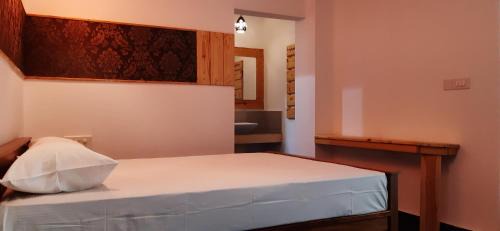 Cherthala Bed & Breakfast | Greenberg cottages Mararikulam