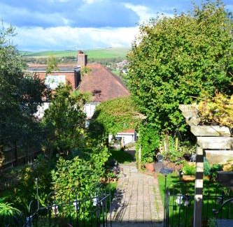 Brighton House | Greenfield Lodge