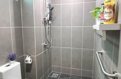 Bandar Sunway Apartment | Greenfield Residence at Sunway 3R2B by Convivial Staycation B03