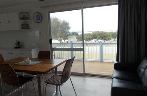 Green Head House | Greenhead South Bay Escape - a minute walk to the beach
