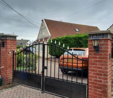 Highbridge House | Greenlands Guest House