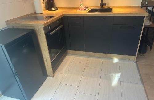 Lappersdorf Apartment | GreenLeaf Lappersdorf - Terrasse - A93 Anbindung - Netflix - Stadtnah