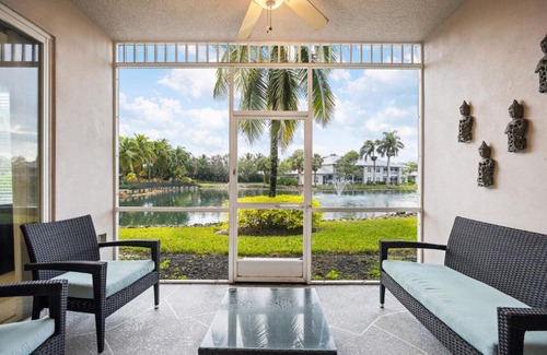 Naples Apartment | Greenlinks Getaway