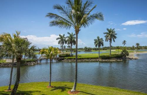 Naples Resort | GreenLinks Golf Villas at Lely Resort