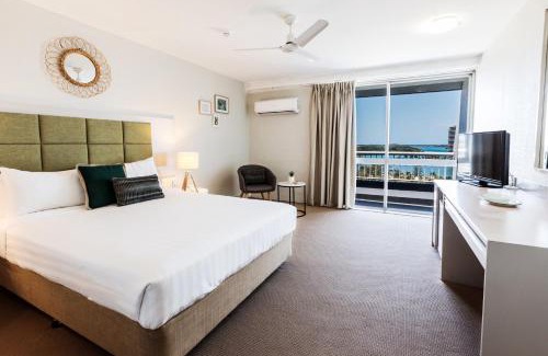 Coolangatta Resort | Greenmount Beach House
